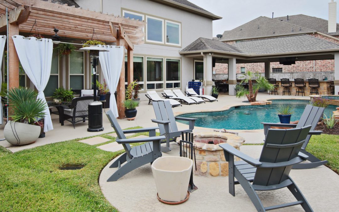 Smart Storage Solutions for a Stylish and Clutter-Free Backyard